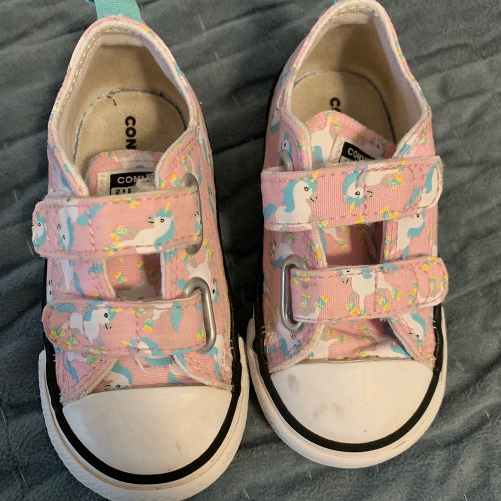Toddler unicorn converse